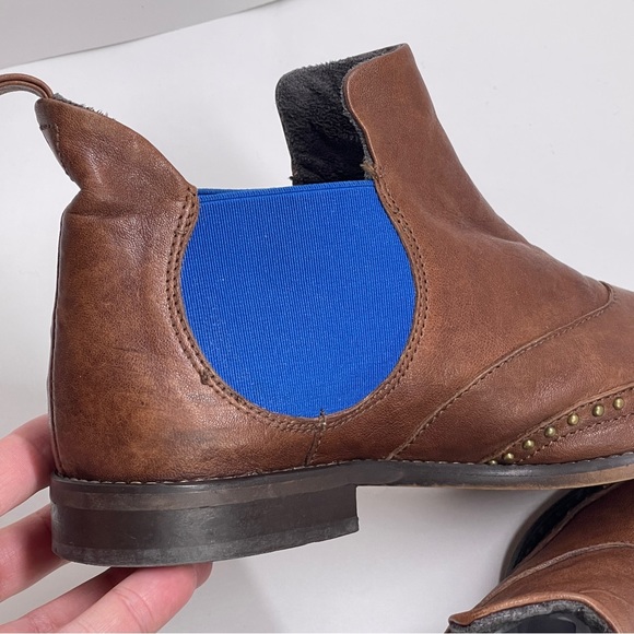 JOHN FLUEVLOG Brown Leather Chelsea Brogue Boots 6 - Picture 10 of 11